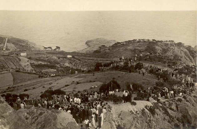 Processó inaugural de la restauració de l’ermita de Sant Elm, 25 de juliol de 1929 AMSFG. Col·lecció Espuña-Ibáñez (Ricard Mur)