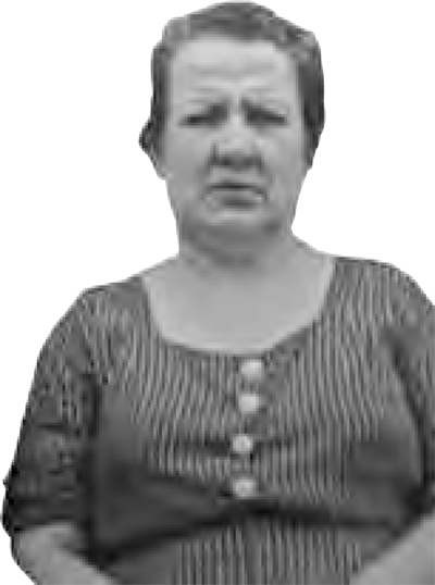 La mestra Doña Antonia, l’any 1952